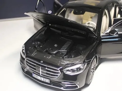 Mercedes Benz Maybach Black 1:18 Licensed Norev Diecast Scale Model